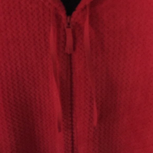 Pink K polyester robe. Like new - Picture 2 of 5